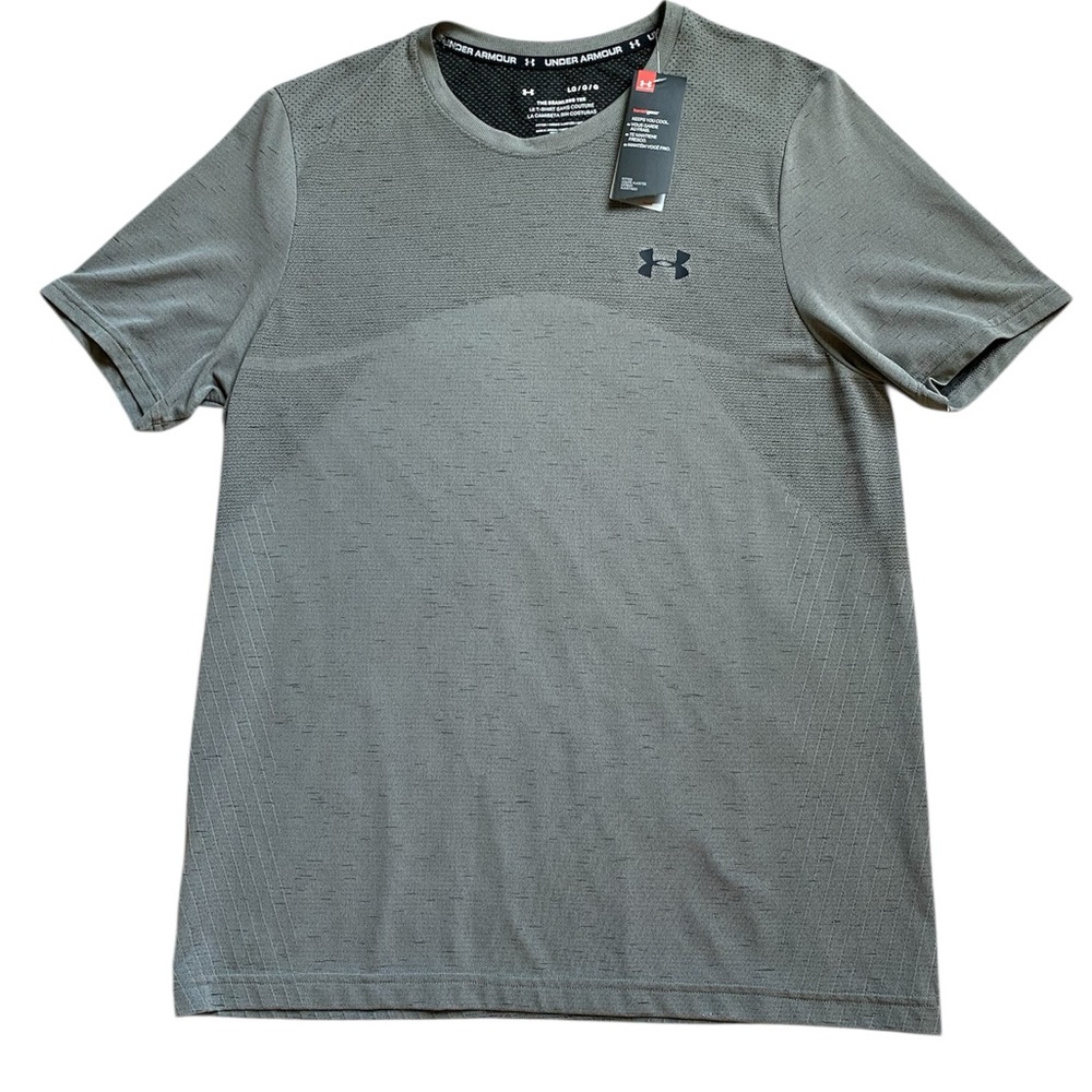 NWT Men’s Under Armour Gray Seamless Tee